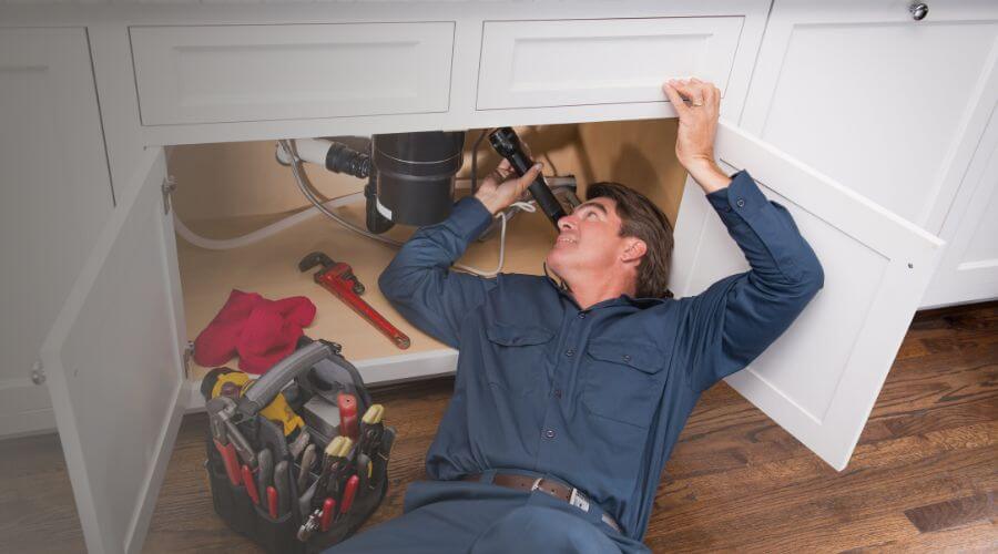 Expert burst pipe repair services in Dellroy, OH